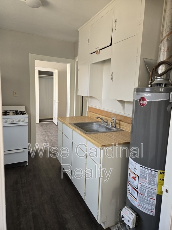 Building Photo - 1918 18th St