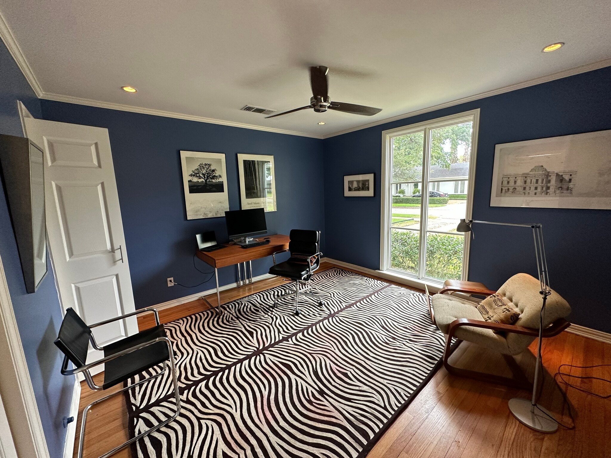 Office - 4641 Belclaire Ave