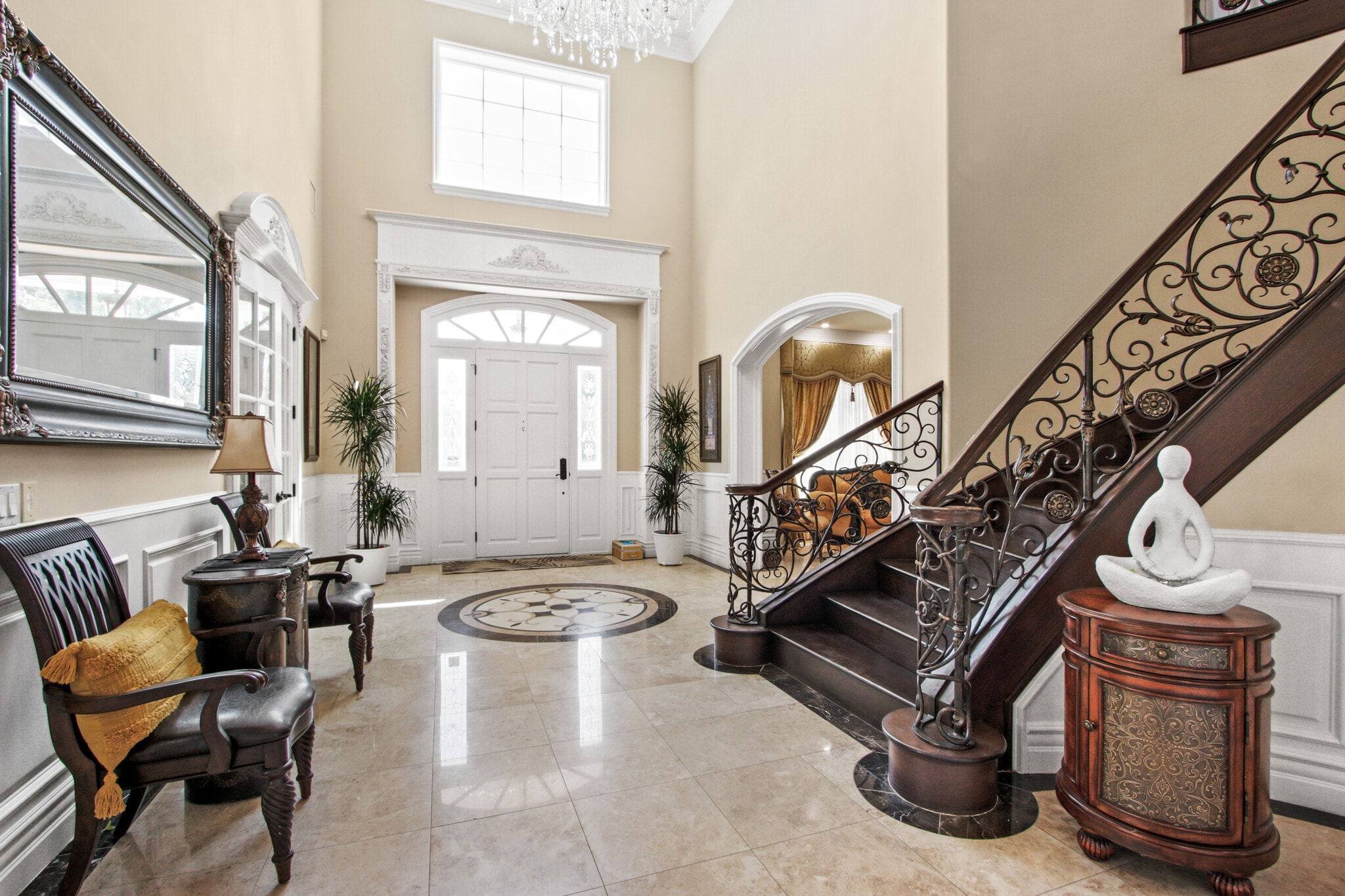 Building Photo - 1117 Encanto Dr