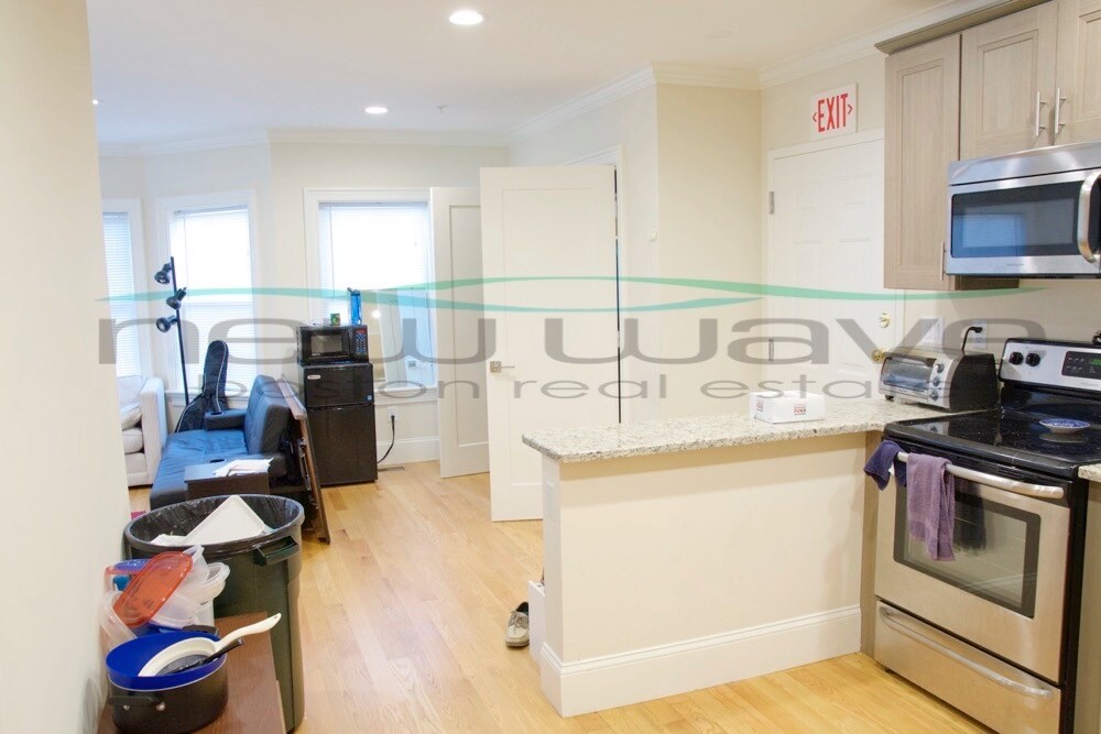 Building Photo - 3 Oswald St