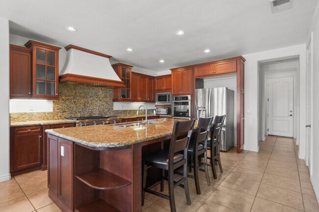 Building Photo - 2917 Babbling Brook Rd