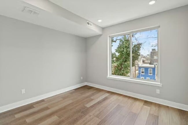 Building Photo - 2114 N 8th St