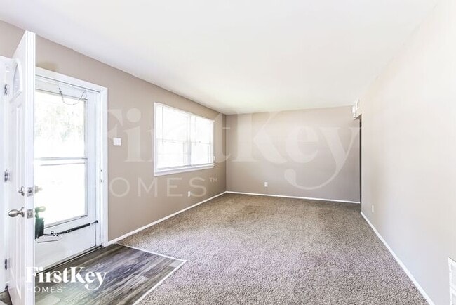 Building Photo - 510 Impala Ln