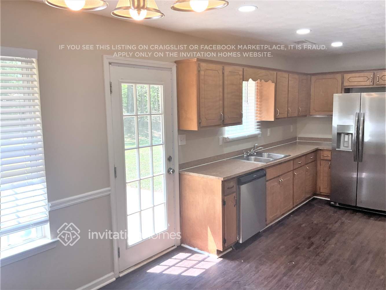 Building Photo - 170 Irwin Dr