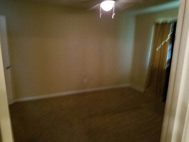 Building Photo - 23242 Pebworth Pl