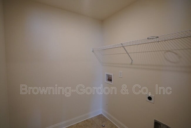 Building Photo - 797 Ravensdowne Dr