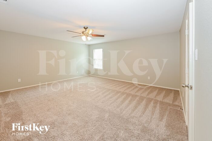 Building Photo - 111 Meadow Mill Dr