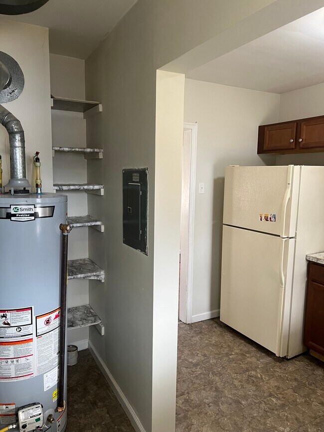 Building Photo - 152 N 37th St