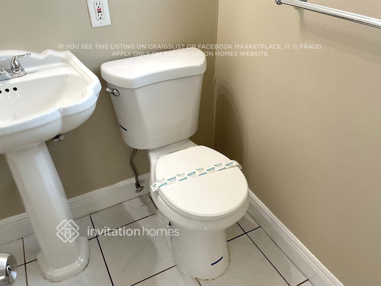 Building Photo - 1275 SW 28th Rd