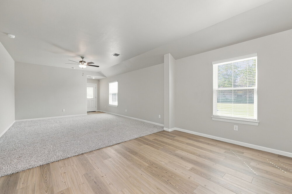 Building Photo - 12700 Carrara Ln