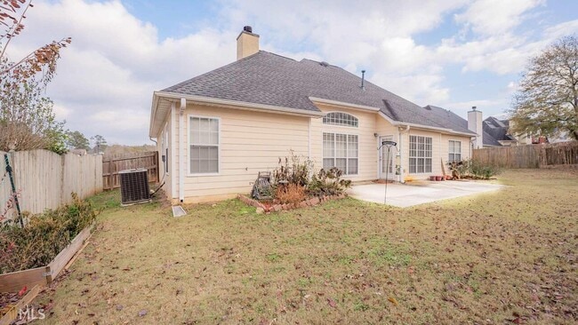 Building Photo - 335 Bald Eagle Way