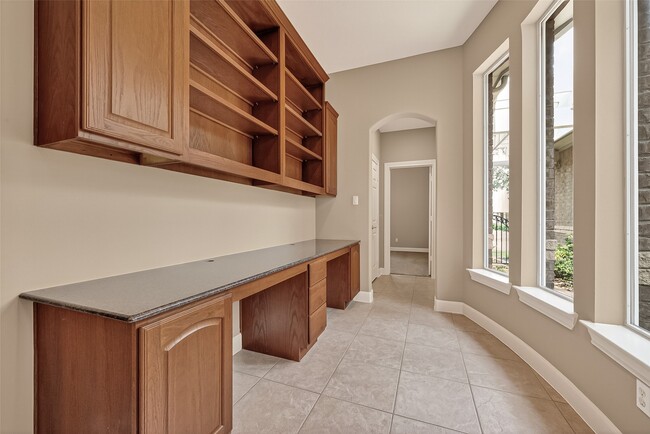 Building Photo - 5934 Solar Point Ln