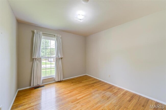 Building Photo - 1853 Burlewood Dr