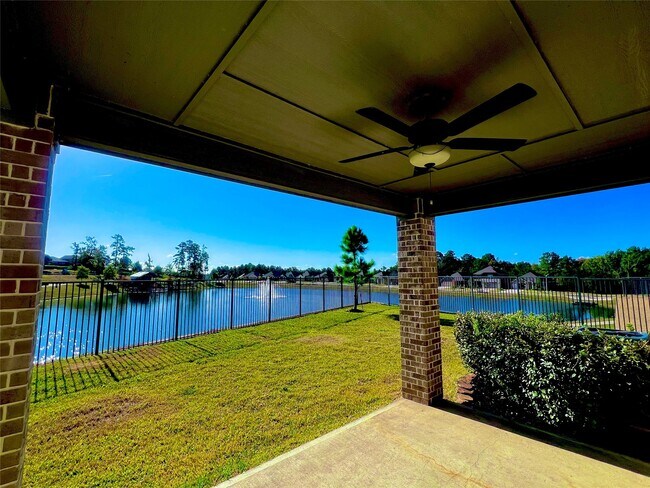 Building Photo - 708 Fallen Hemlock Ct