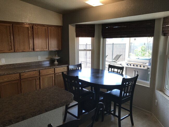 Building Photo - Ocotillo 4 Bedroom Pool Home for Rent