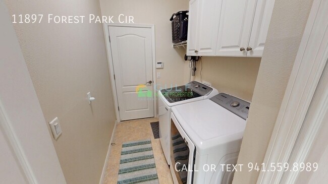 Building Photo - 11897 Forest Park Cir