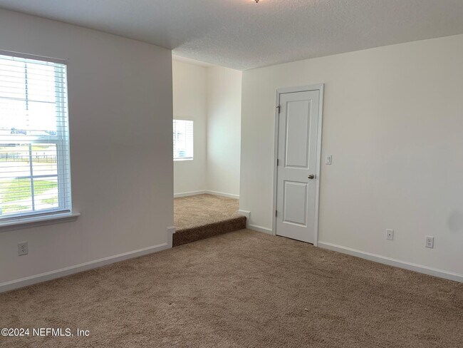 Building Photo - 810 Laurel Valley Dr
