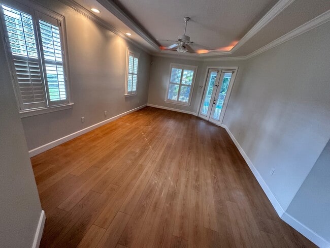 Building Photo - 8122 Whitford Ct