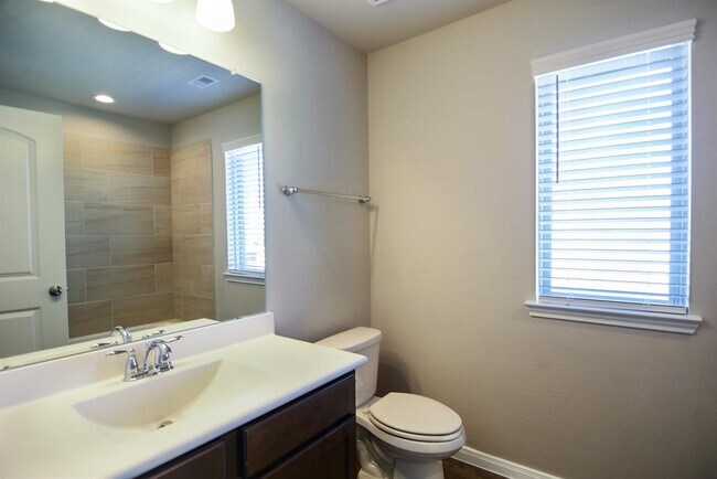 Building Photo - 12173 Pearl Bay Ln