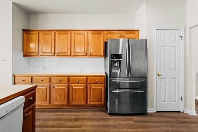 Building Photo - 3112 Burks Ln