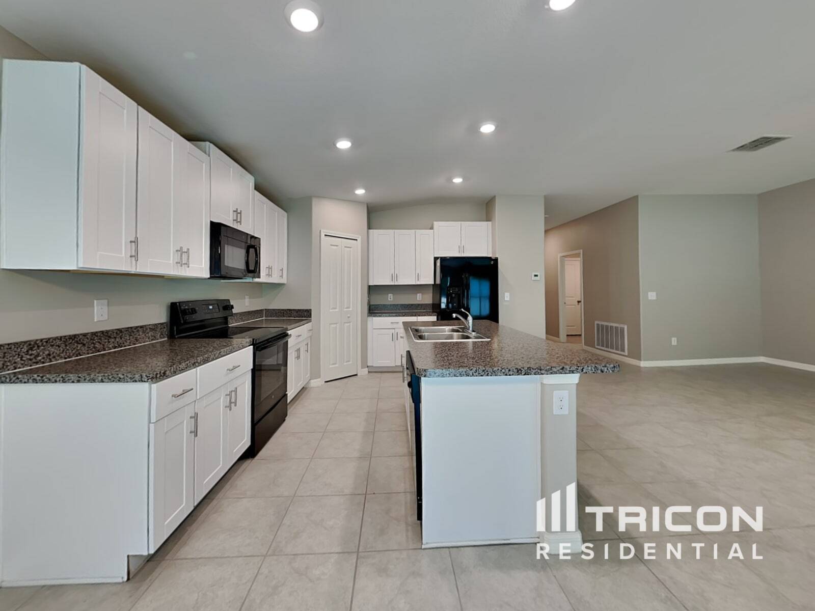 Building Photo - 4128 Salt Springs Ln