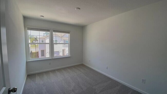 Building Photo - 12586 NW 7th Pl