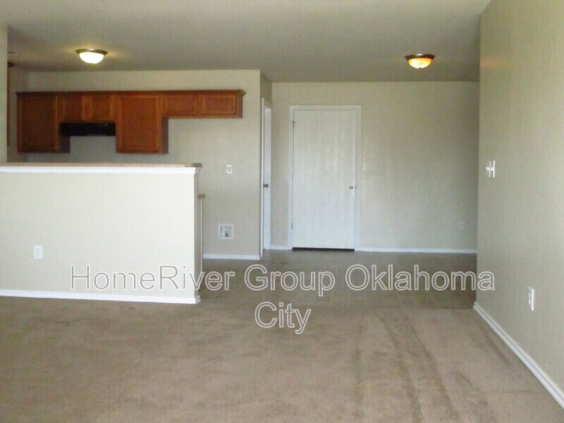Building Photo - 8509 SW 46th Pl