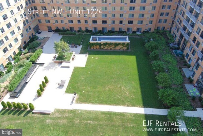 Building Photo - 475 K St NW