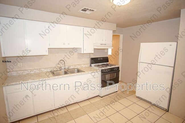 Building Photo - 7311 A St