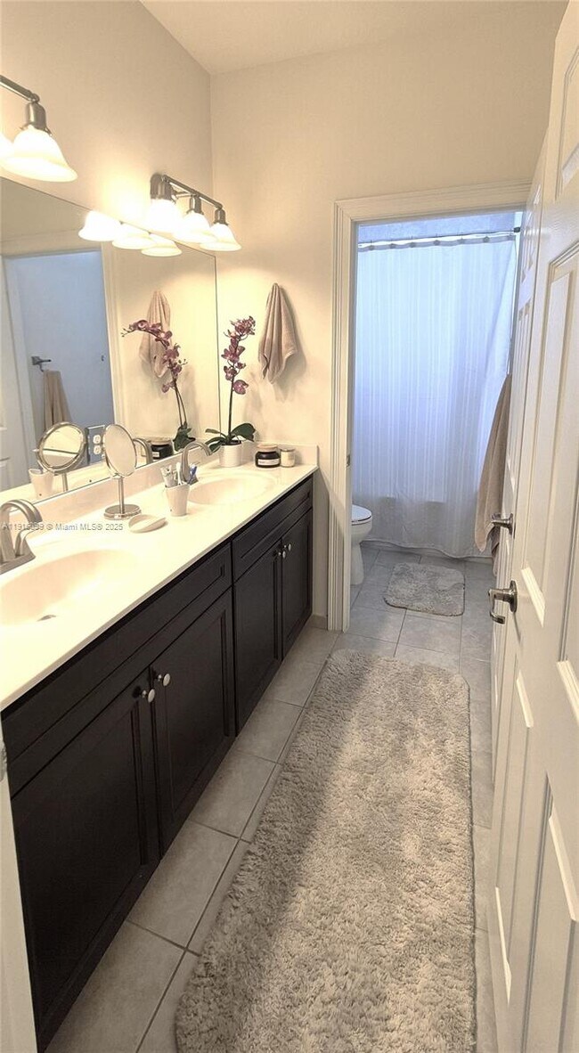 Building Photo - 8760 NW 102nd Ct