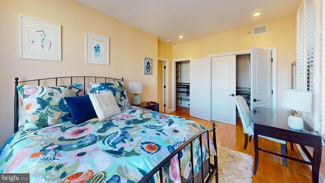 Building Photo - 1858 California St NW