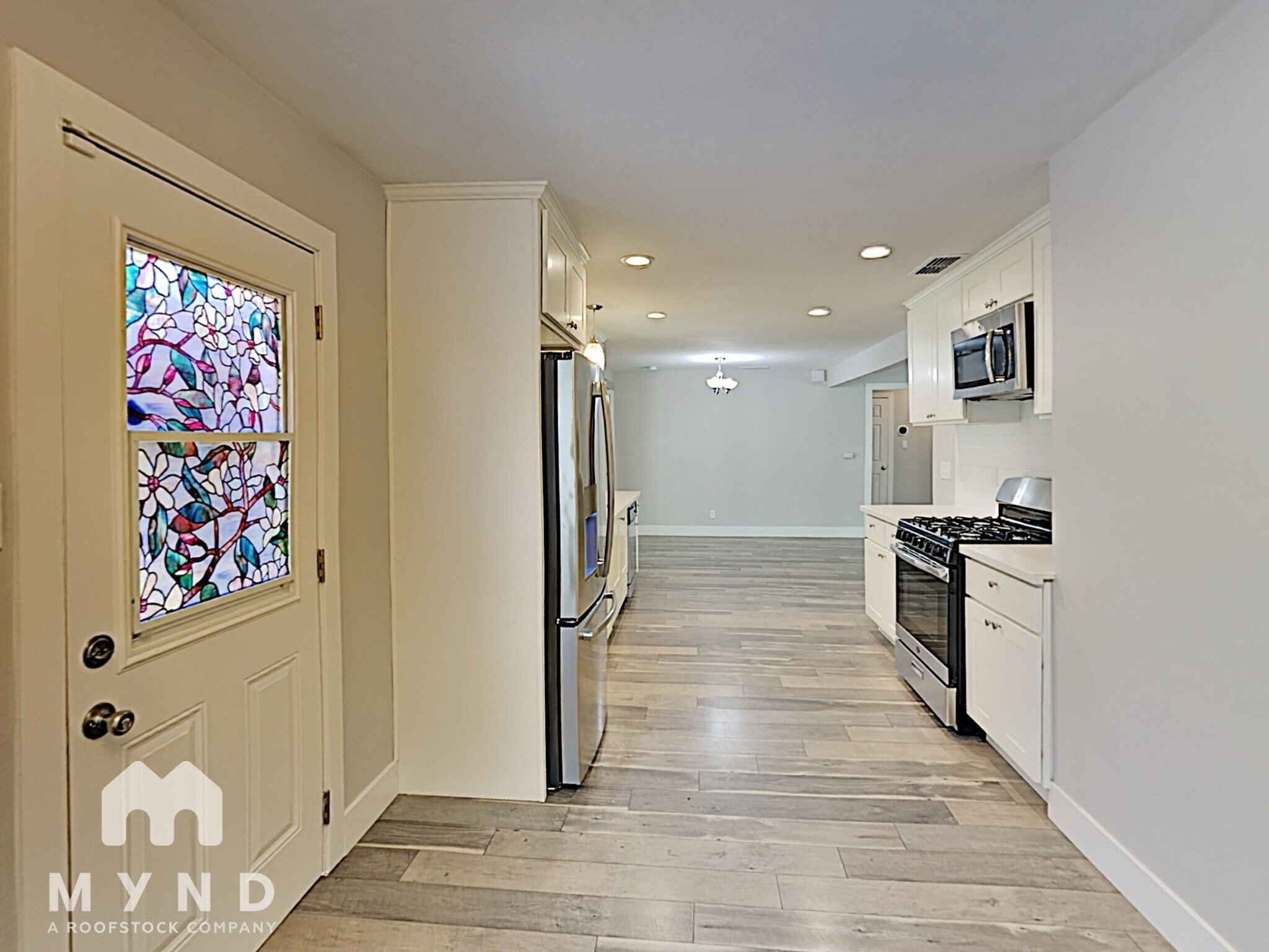 Building Photo - 2428 Drayton Dr