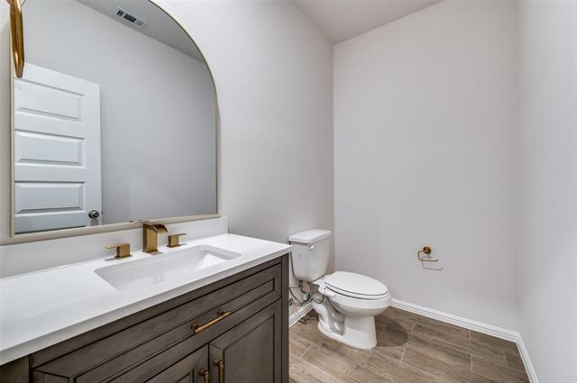 Building Photo - 14149 Danesdale Dr