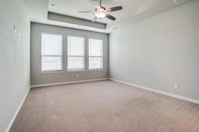 Building Photo - 3001 Renmuir Dr