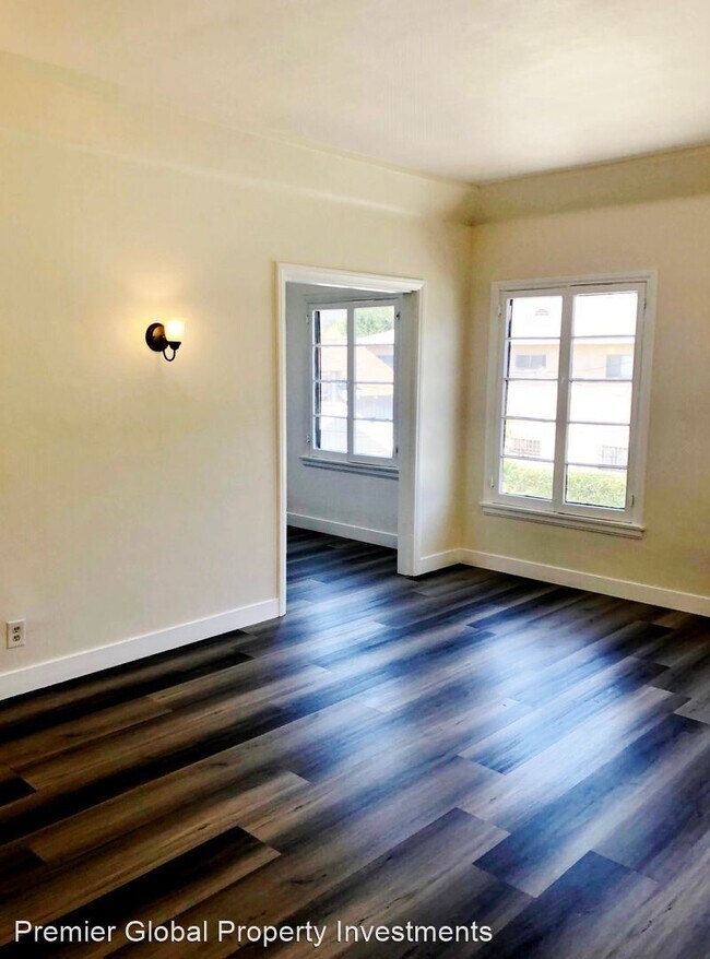 Building Photo - 2135 Fair Park Ave