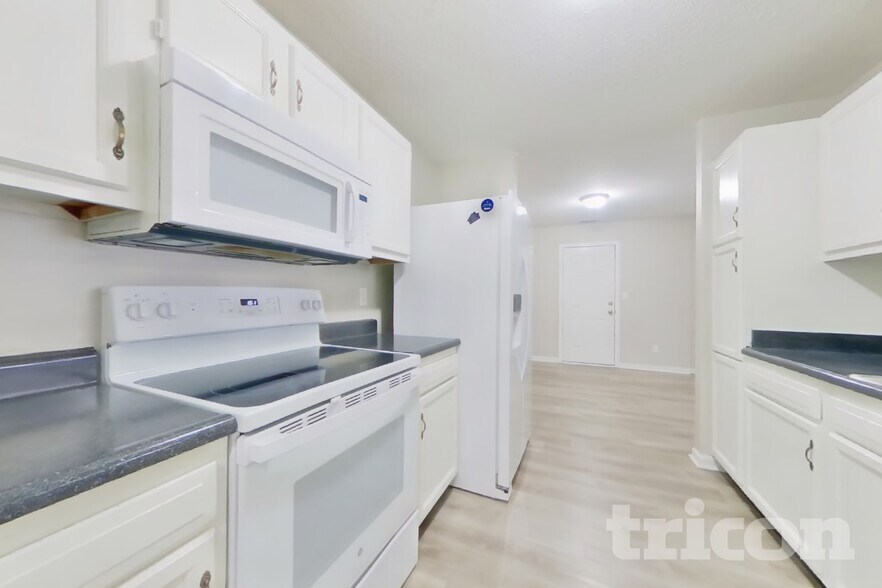Building Photo - 5314 Cliff Ridge Dr