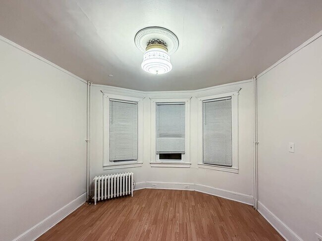 Building Photo - 186 Avenue C