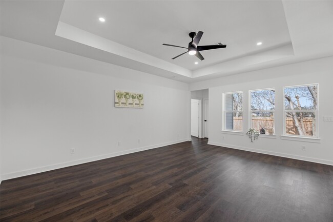 Building Photo - 7440 Avenue E
