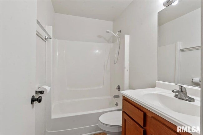 Building Photo - 3 Sundowner Ln