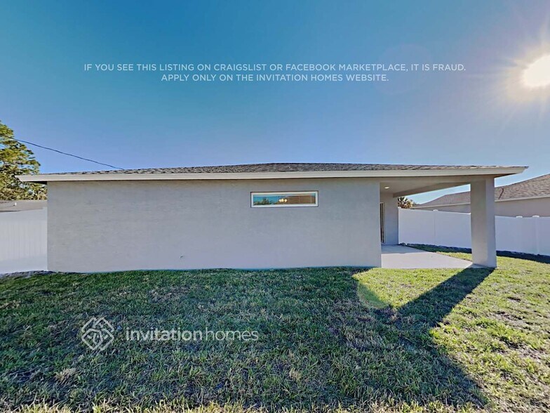 Building Photo - 2085 SW Kimberly Ave