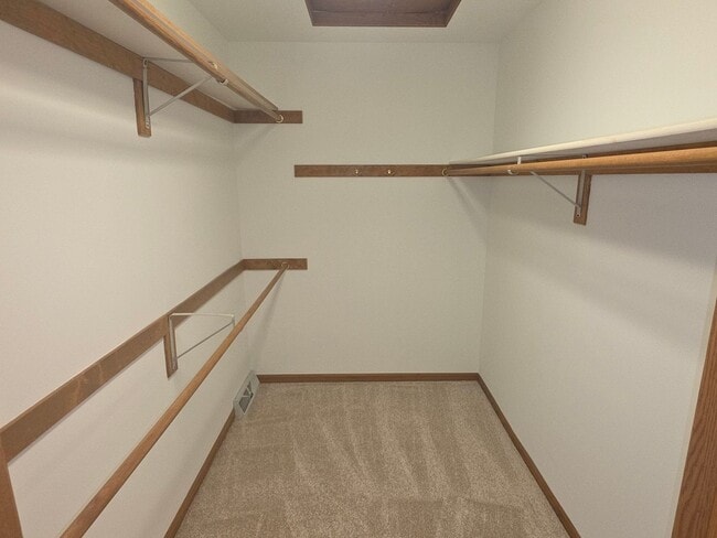 Building Photo - 3207 S Ridge Crest Ct