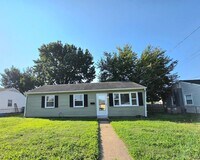 Building Photo - 1832 Bancroft Dr