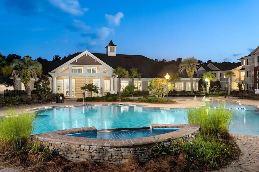 Building Photo - 594 Summerlake Cir