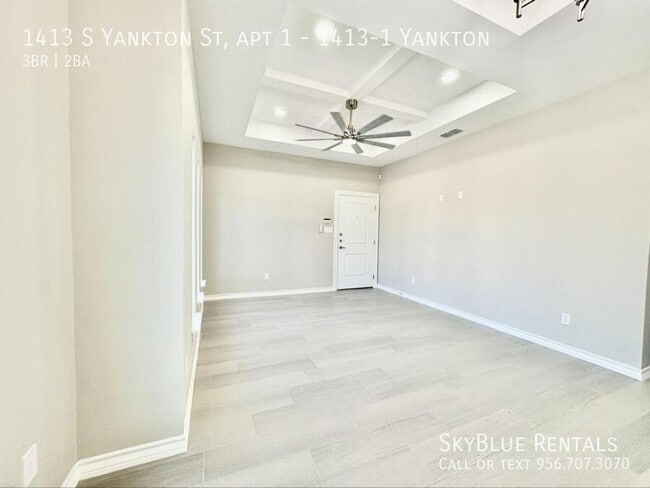 Building Photo - 1413 S Yankton St