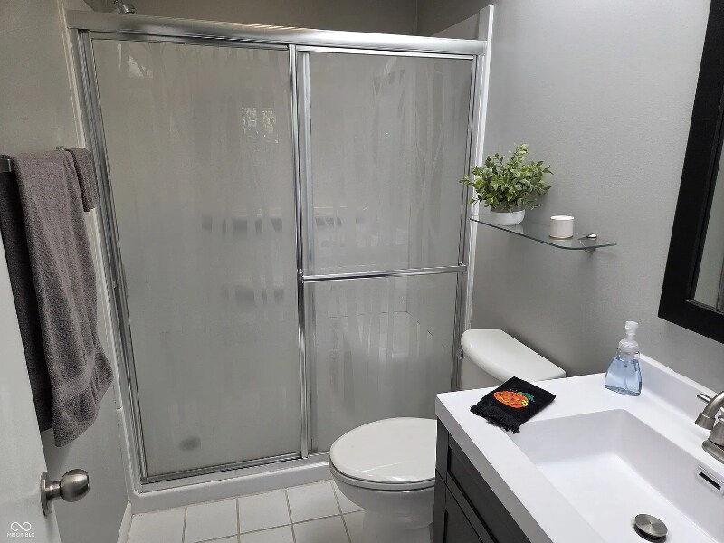 Building Photo - 943 Mockernut Ct