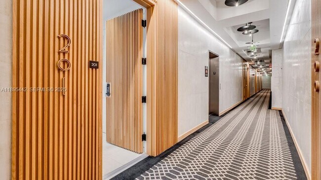 Building Photo - 1030 15th St