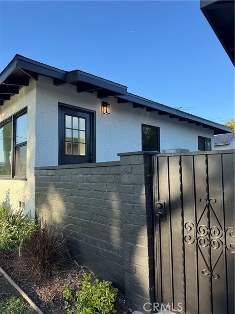 Building Photo - 8966 Gunn Ave