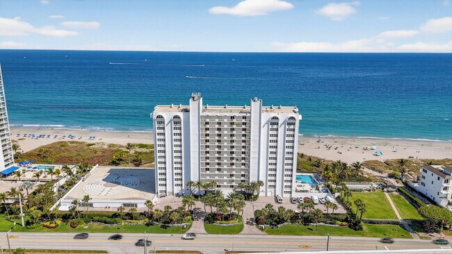 Building Photo - 3000 S Ocean Blvd