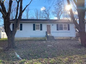 Building Photo - 299 Fletchwood Rd