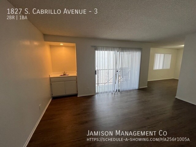 Building Photo - 1827 S Cabrillo Ave
